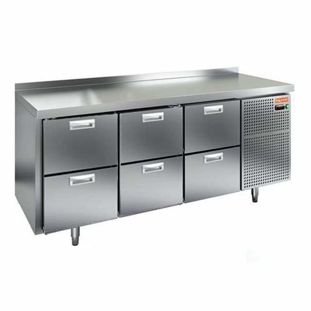 Стол холодильный Hicold GN 222/TN
