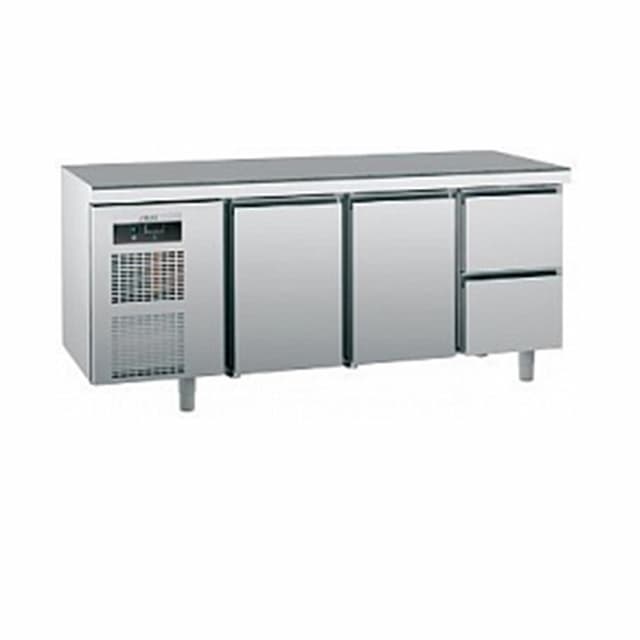 Стол с охлаждаемым шкафом SAGI KUJB2M